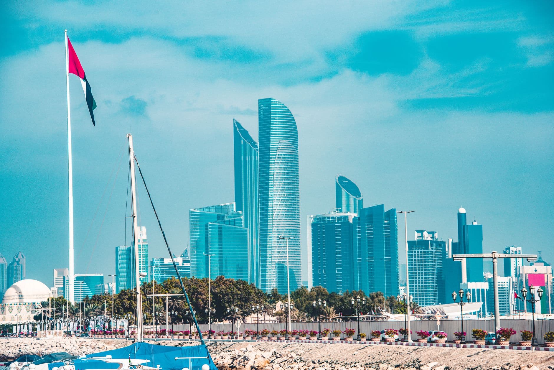 Capture of the striking Abu Dhabi skyline featuring impressive modern skyscrapers and a vibrant cityscape.